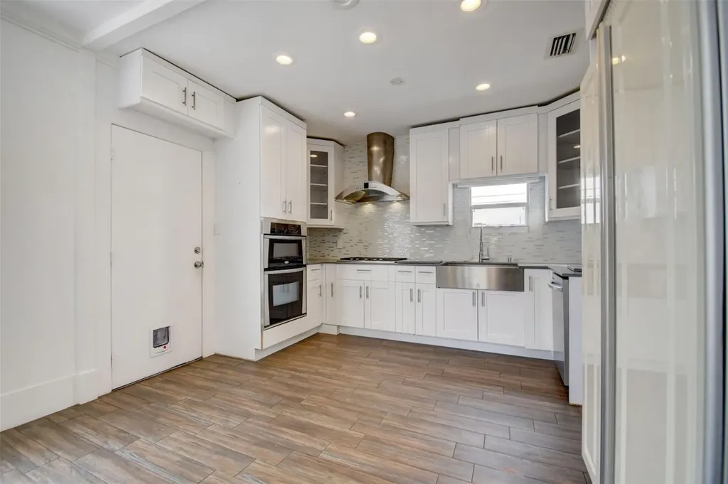 919 N J Street Lake Worth Beach FL 33460