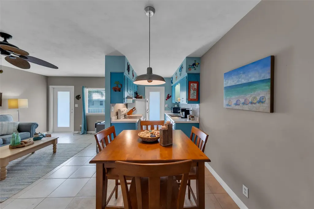 11 SW 4th Avenue Boca Raton FL 33432