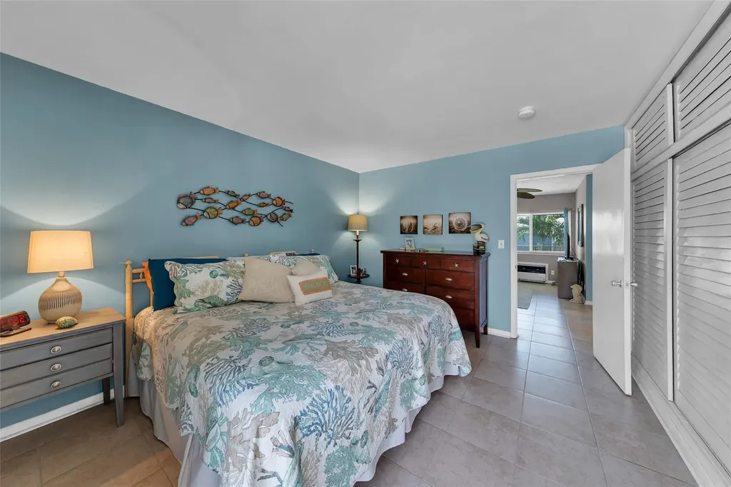 11 SW 4th Avenue Boca Raton FL 33432