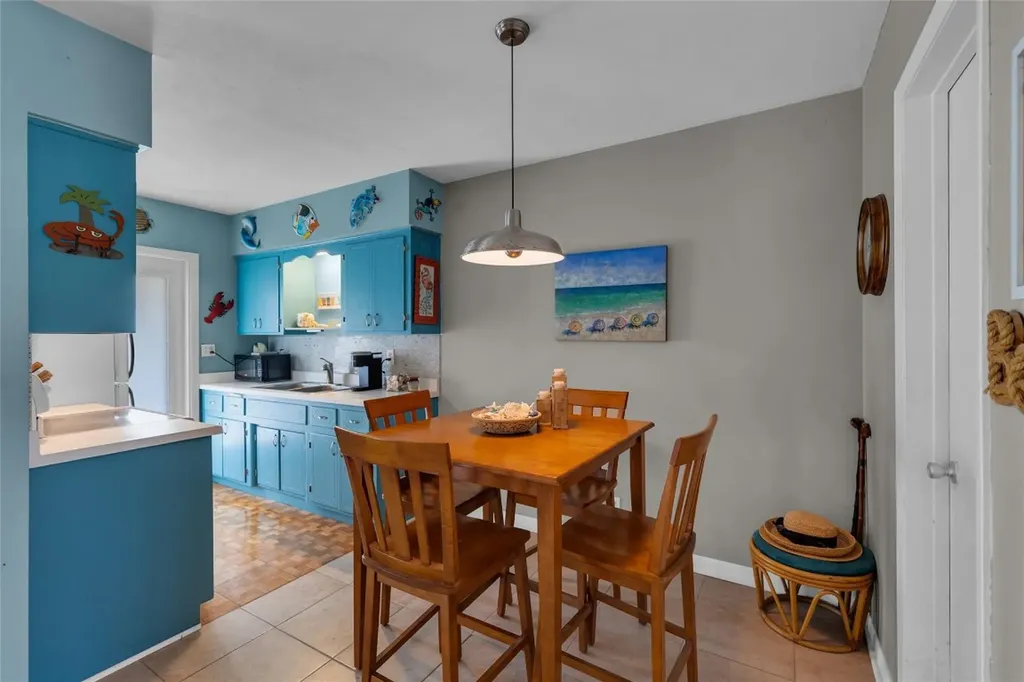 11 SW 4th Avenue Boca Raton FL 33432