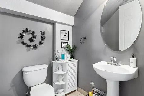 2851 W Prospect Road Tamarac FL 33309