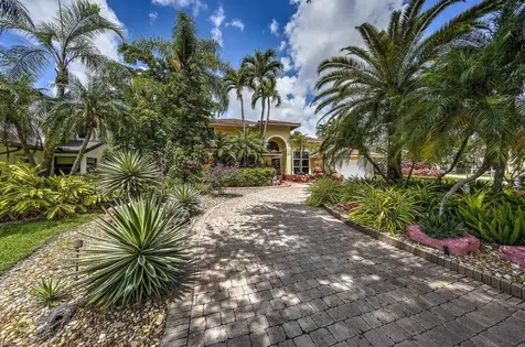521 NW 107th Avenue Plantation FL 33324