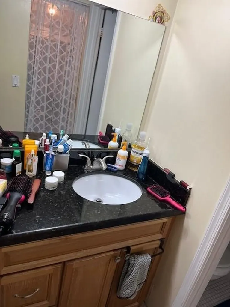 9330 Lagoon Place Davie FL 33324