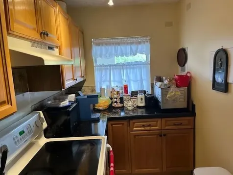 9330 Lagoon Place Davie FL 33324