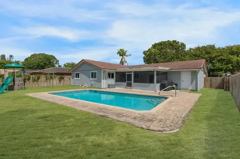 11922 NW 26th Place Coral Springs FL 33065
