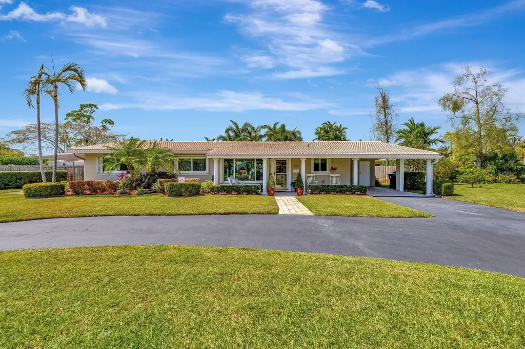 2201 NW 3rd Avenue Wilton Manors FL 33311