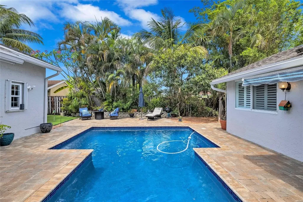 4330 NW 112th Avenue Coral Springs FL 33065