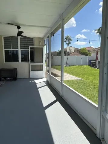 1960 NW 188th Avenue Pembroke Pines FL 33029