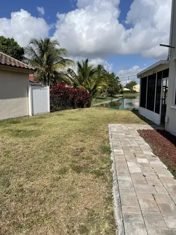 1960 NW 188th Avenue Pembroke Pines FL 33029