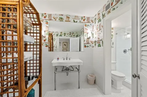 525 Coral Way Fort Lauderdale FL 33301
