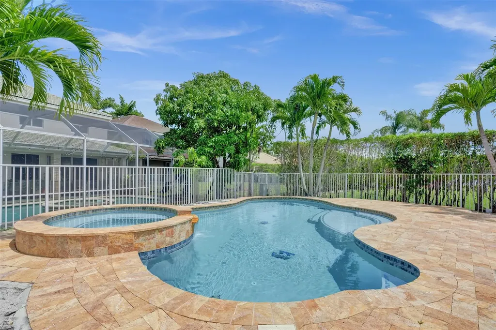 578 Conservation Drive Weston FL 33327