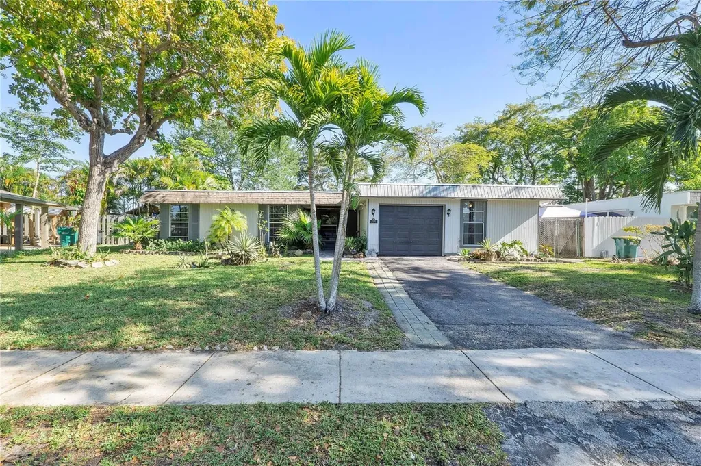 7309 NW 80th Street Tamarac FL 33321