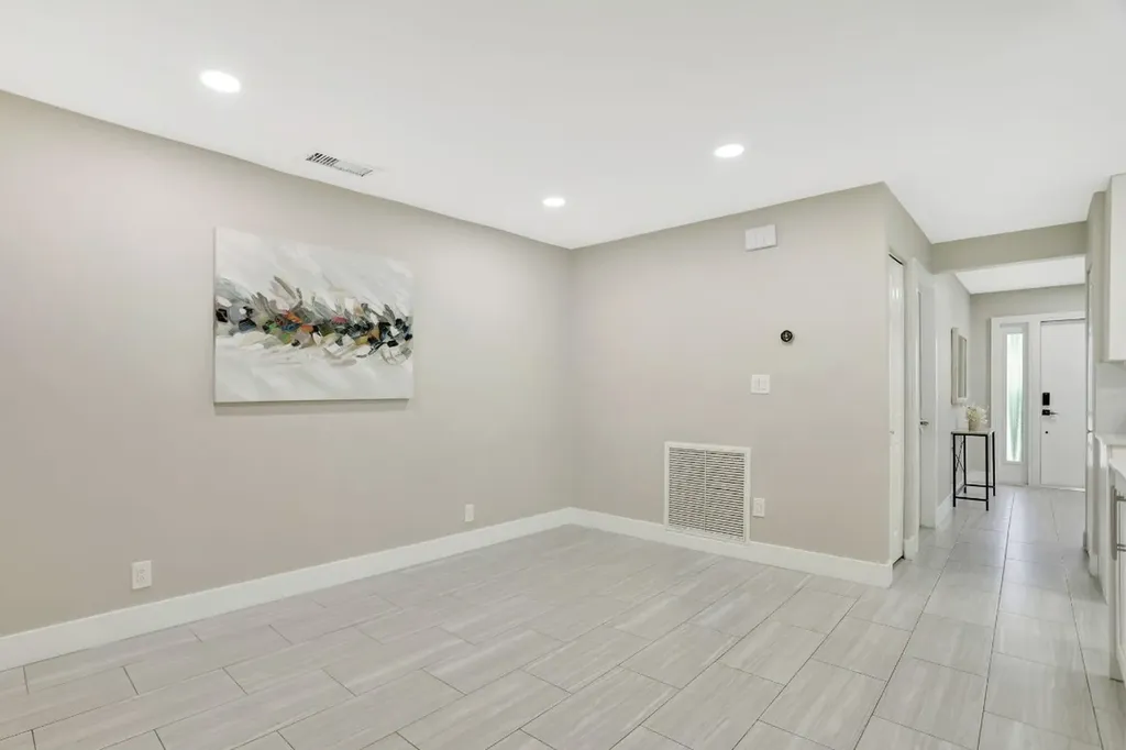 1035 NW 5th Avenue Boca Raton FL 33432