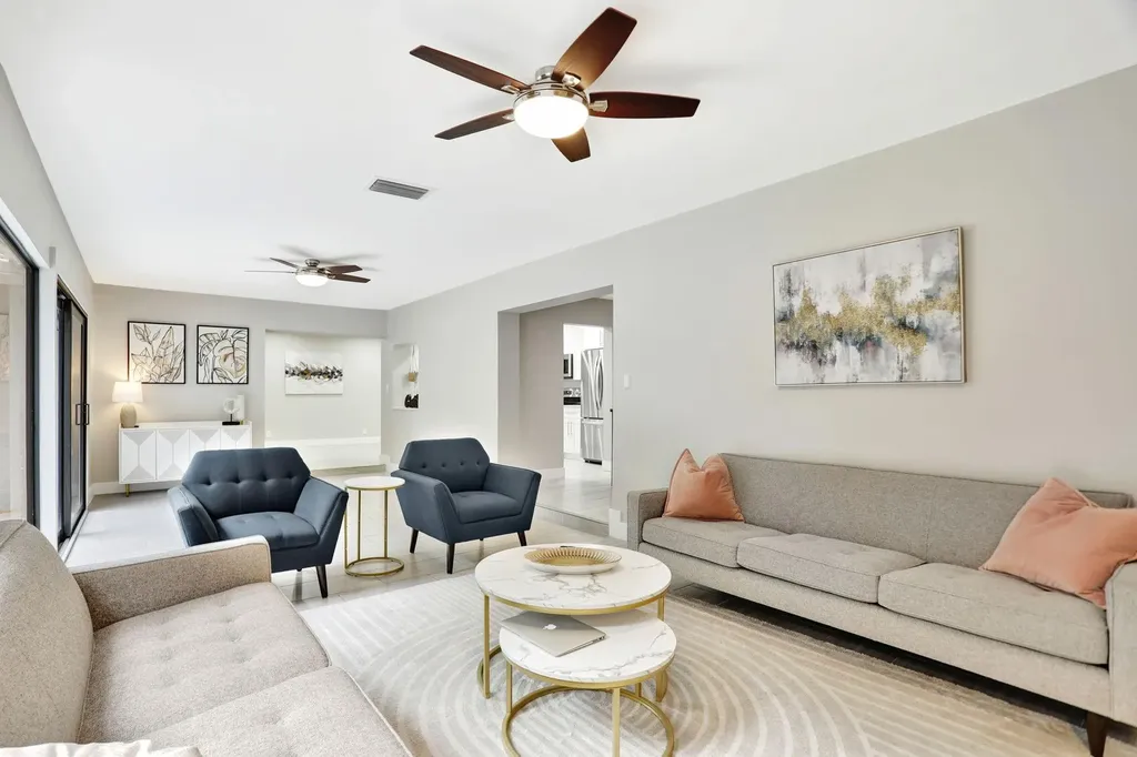 1035 NW 5th Avenue Boca Raton FL 33432