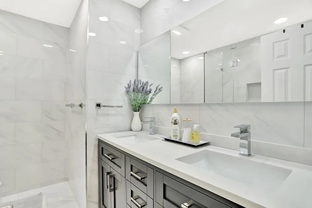 1035 NW 5th Avenue Boca Raton FL 33432