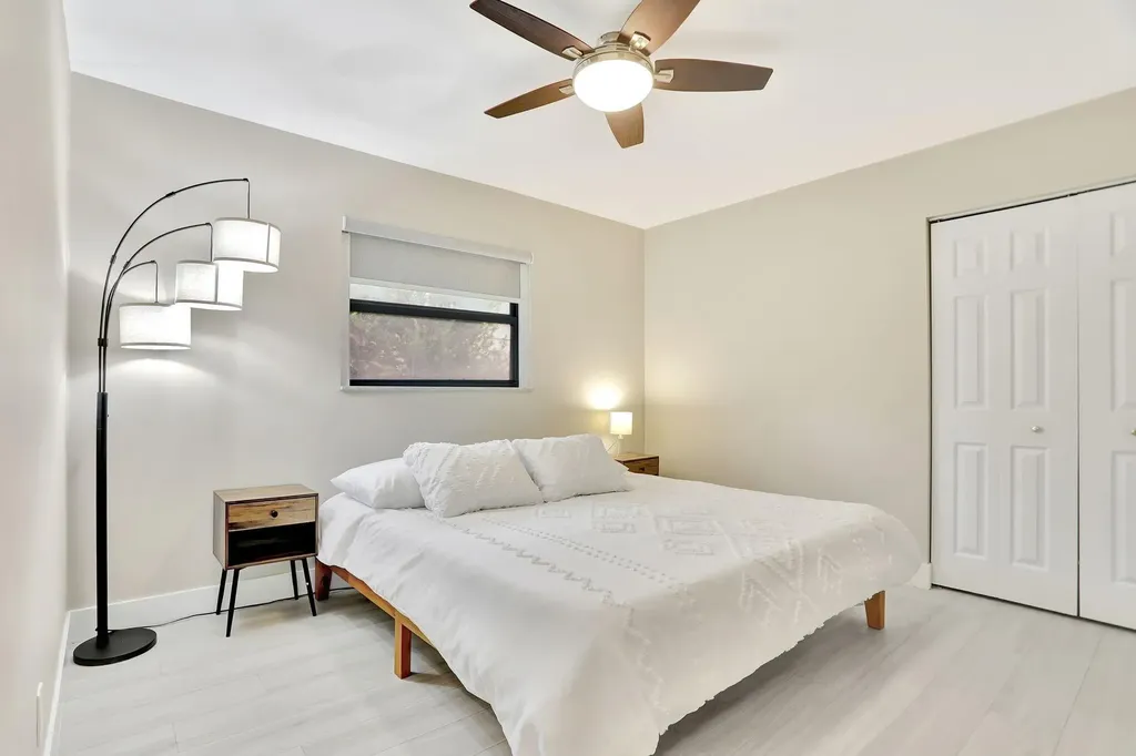 1035 NW 5th Avenue Boca Raton FL 33432