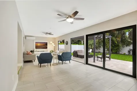 1035 NW 5th Avenue Boca Raton FL 33432