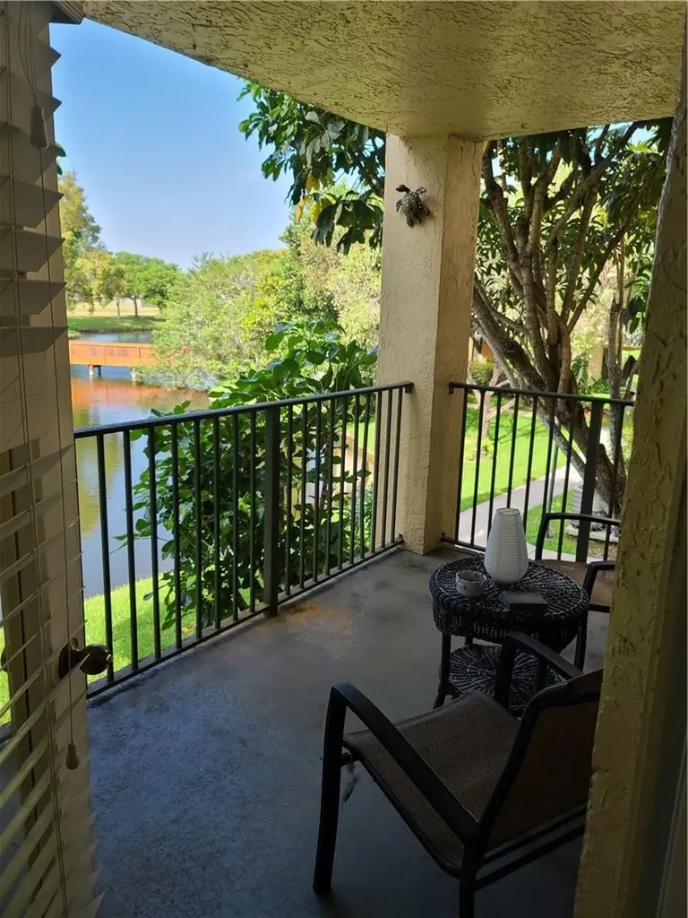 9999 Summerbreeze Drive Sunrise FL 33322