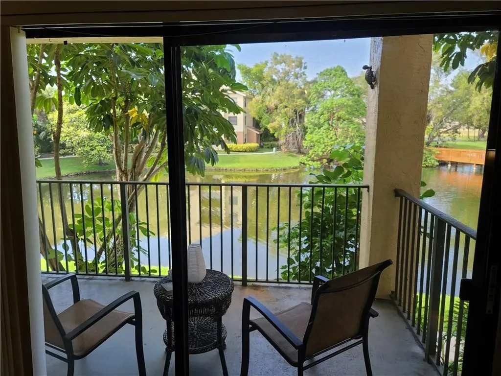 9999 Summerbreeze Drive Sunrise FL 33322