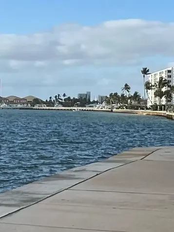 810 Lake Shore Drive West Palm Beach FL 33403