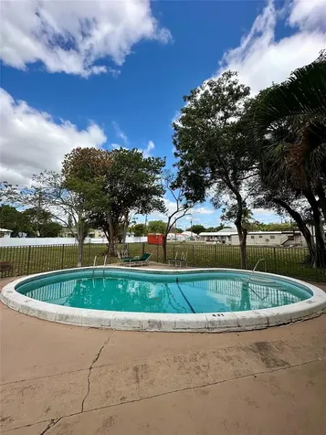 348 S Federal Highway Dania Beach FL 33004