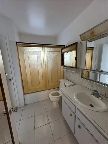 348 S Federal Highway Dania Beach FL 33004