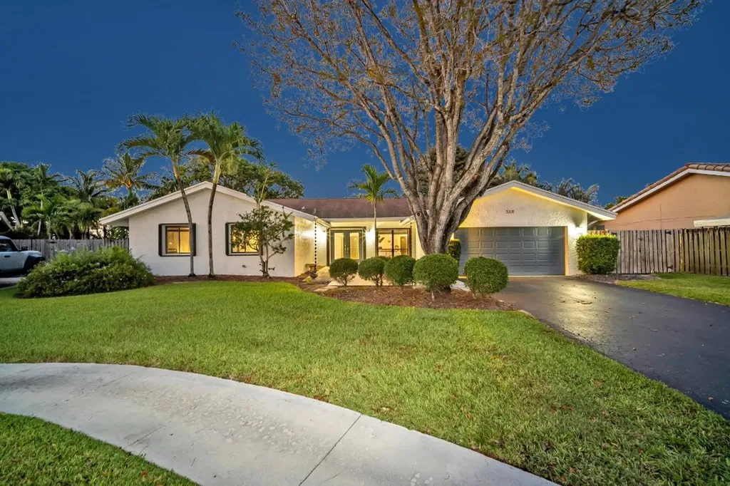 5331 SW 19th Street Plantation FL 33317