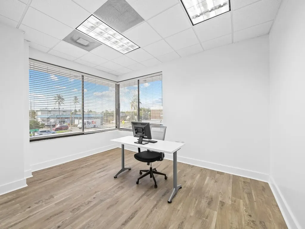2801-2809 E Commercial Boulevard Fort Lauderdale FL 33308
