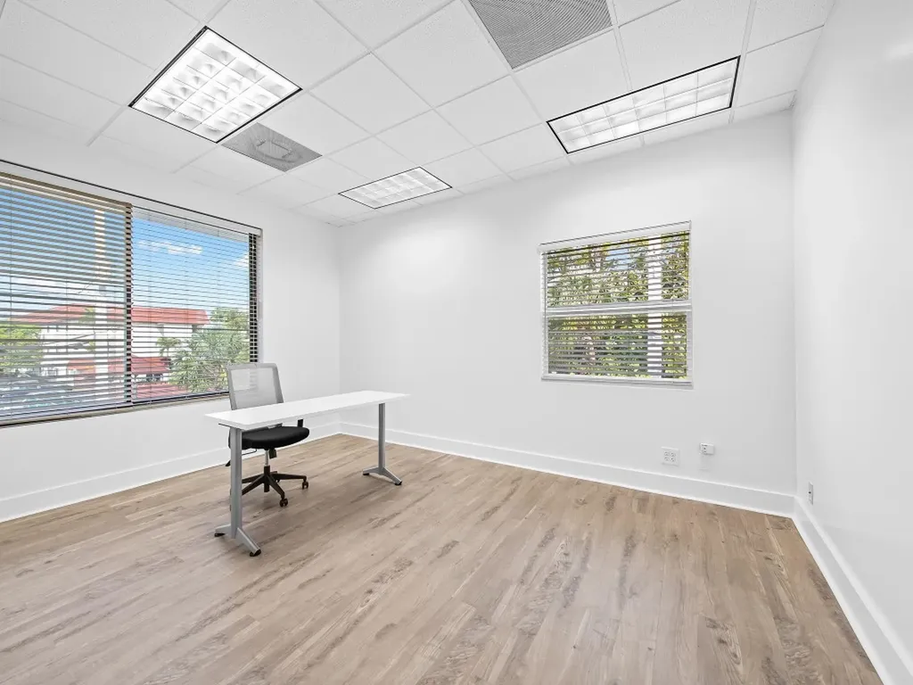 2801-2809 E Commercial Boulevard Fort Lauderdale FL 33308