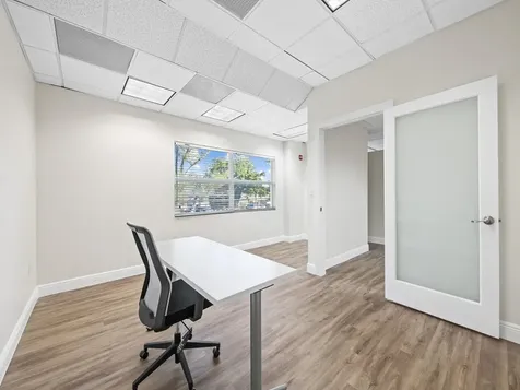 2801-2809 E Commercial Boulevard Fort Lauderdale FL 33308
