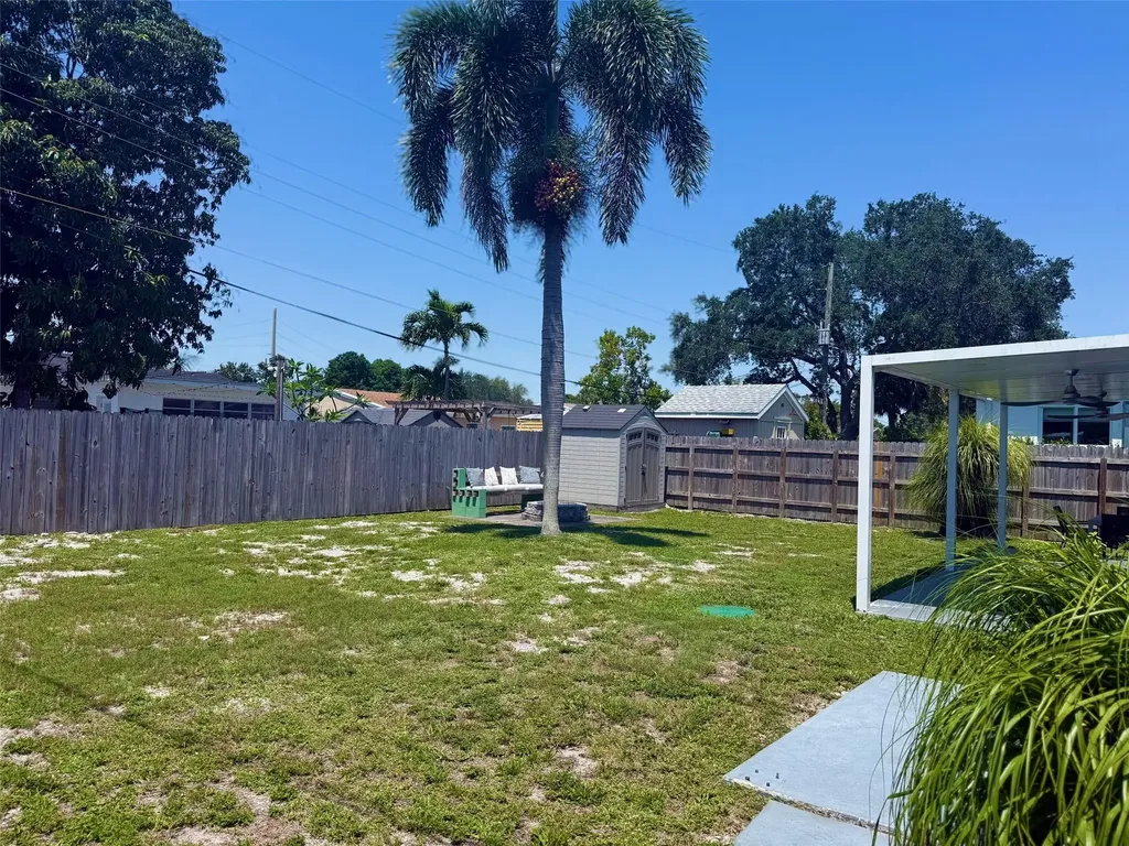 2340 N 58th Terrace Hollywood FL 33021