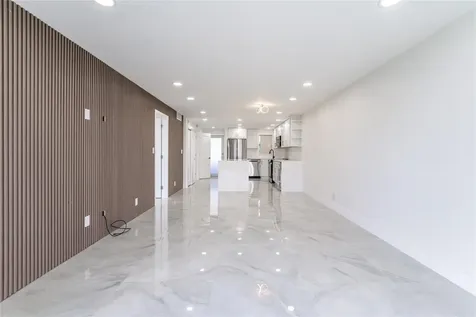 8900 Washington Boulevard Pembroke Pines FL 33025