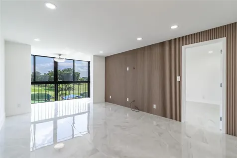 8900 Washington Boulevard Pembroke Pines FL 33025