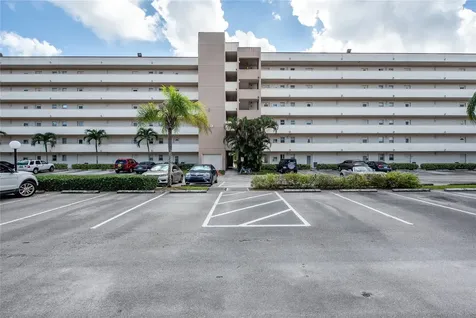 8900 Washington Boulevard Pembroke Pines FL 33025