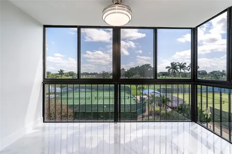 8900 Washington Boulevard Pembroke Pines FL 33025