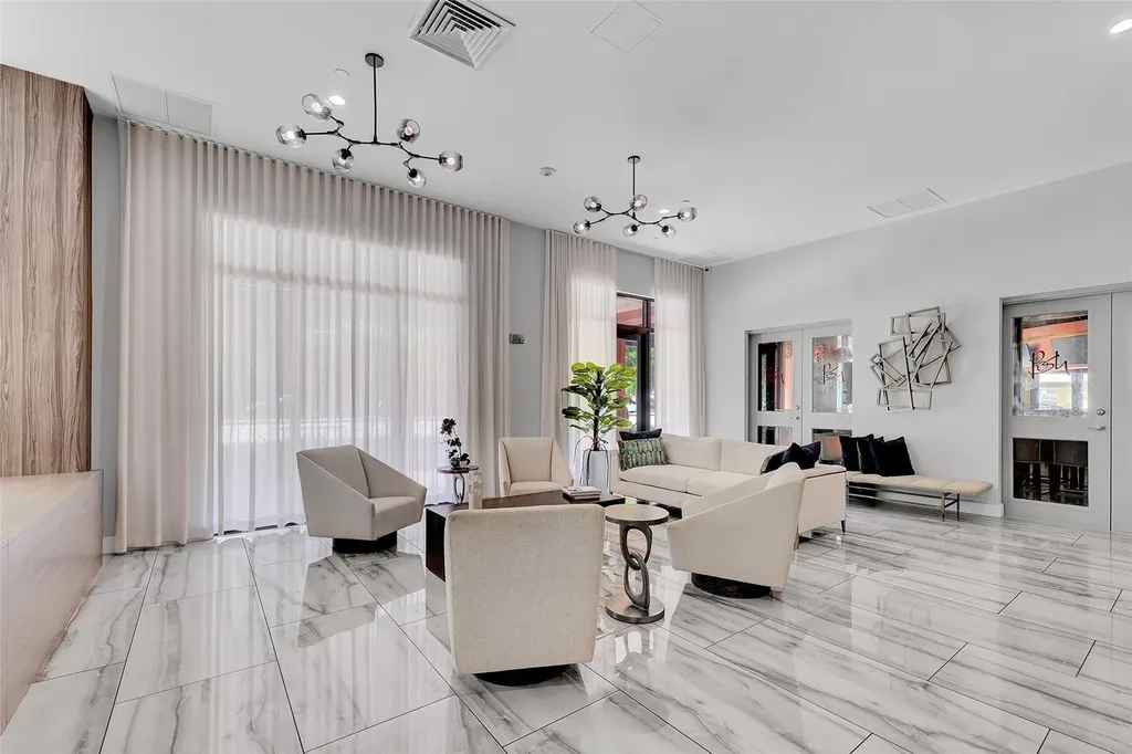110 N Federal Highway Fort Lauderdale FL 33301