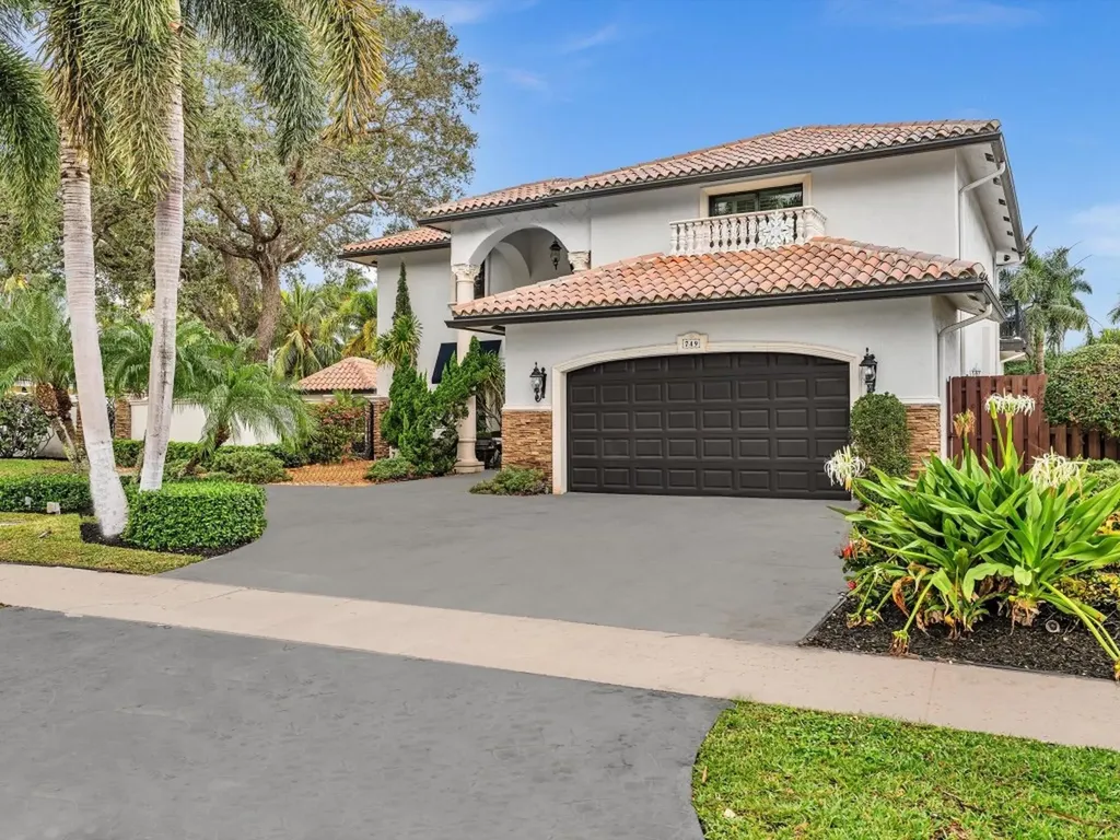 749 SW 2nd Street Boca Raton FL 33486