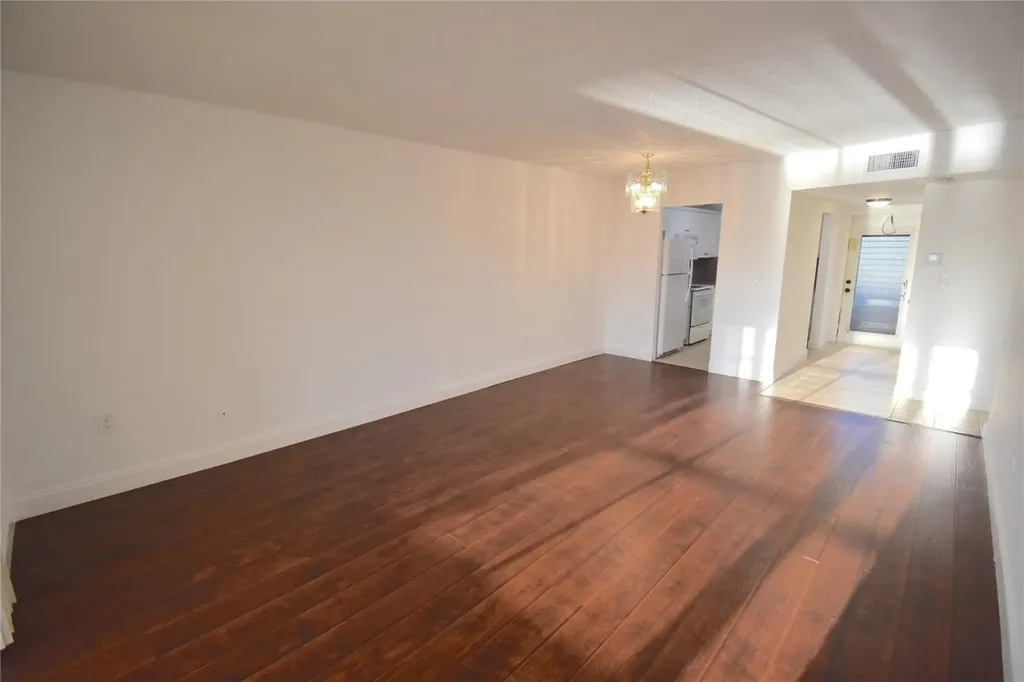 3051 Sunrise Lakes Drive Sunrise FL 33322