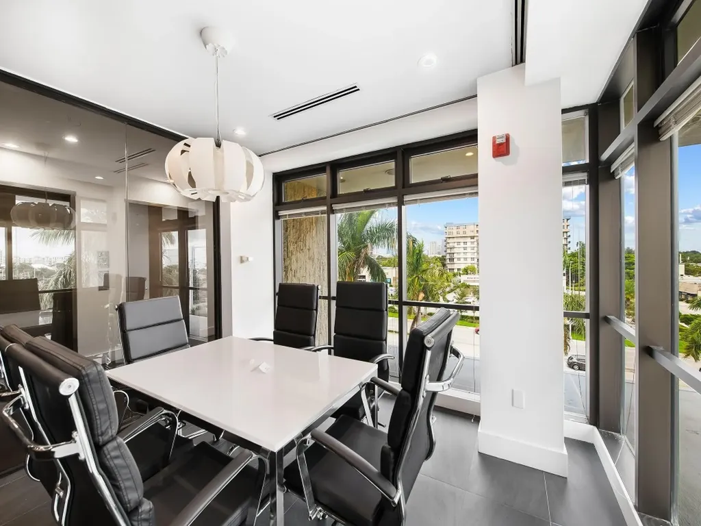 910 SE 17th Street Fort Lauderdale FL 33316