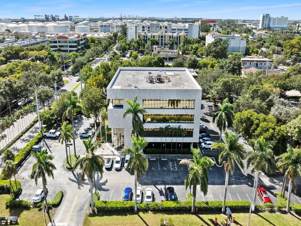 910 SE 17th Street Fort Lauderdale FL 33316