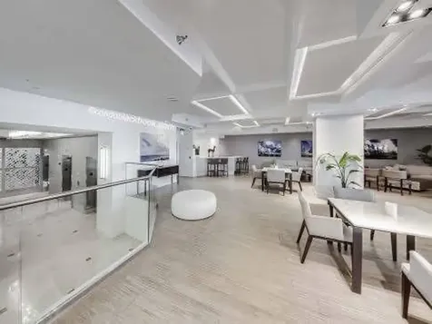 100 Lincoln Road Miami Beach FL 33139