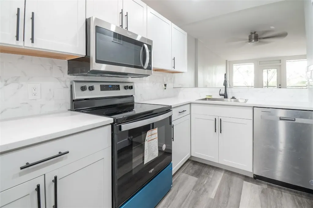 119 Royal Park Drive Oakland Park FL 33309