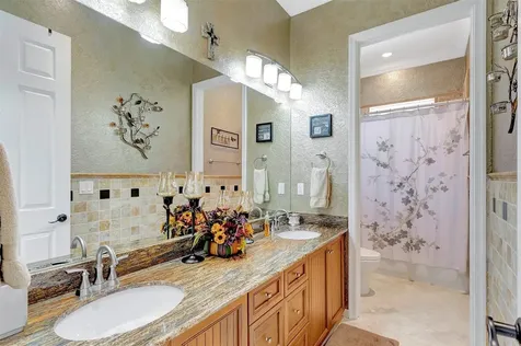 7170 155th Place Palm Beach Gardens FL 33418