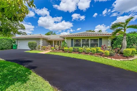 2351 NW 105th Terrace Coral Springs FL 33065