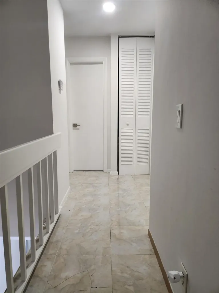 832 NW 81st Avenue Plantation FL 33324