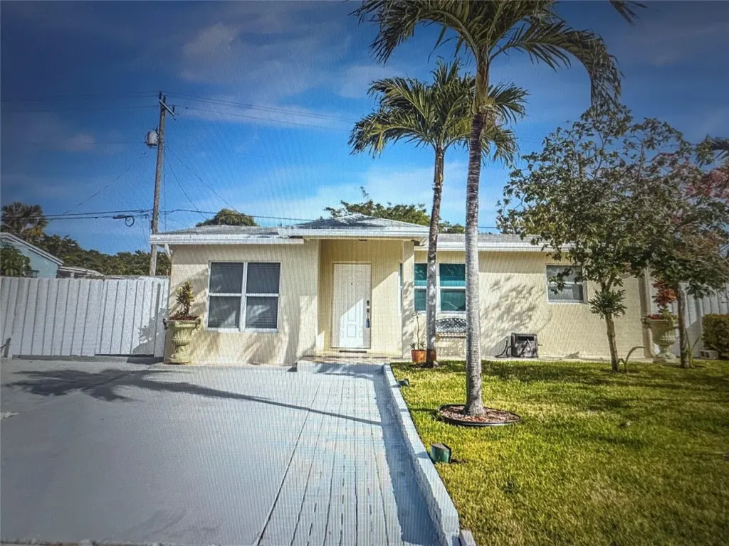 2574 NE 12th Terrace Pompano Beach FL 33064