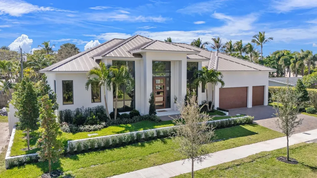 2724 NE 21st Court Fort Lauderdale FL 33305