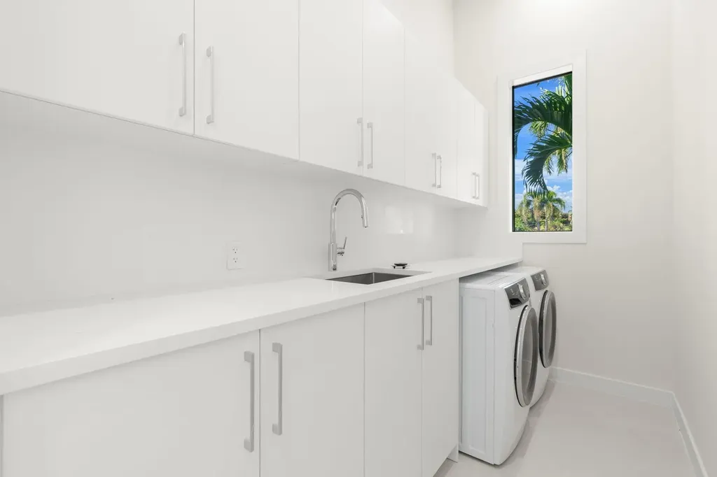 2724 NE 21st Court Fort Lauderdale FL 33305
