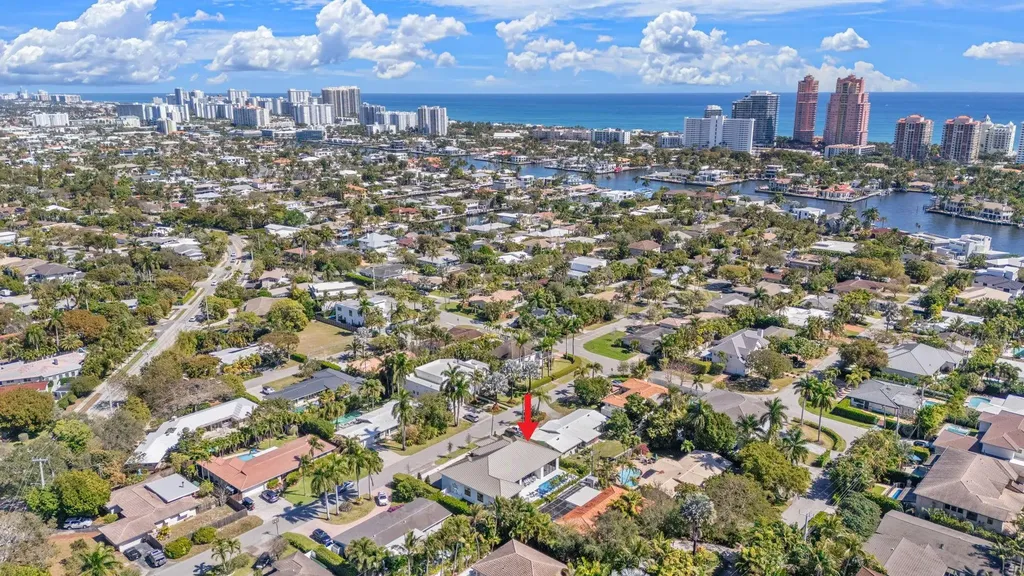 2724 NE 21st Court Fort Lauderdale FL 33305