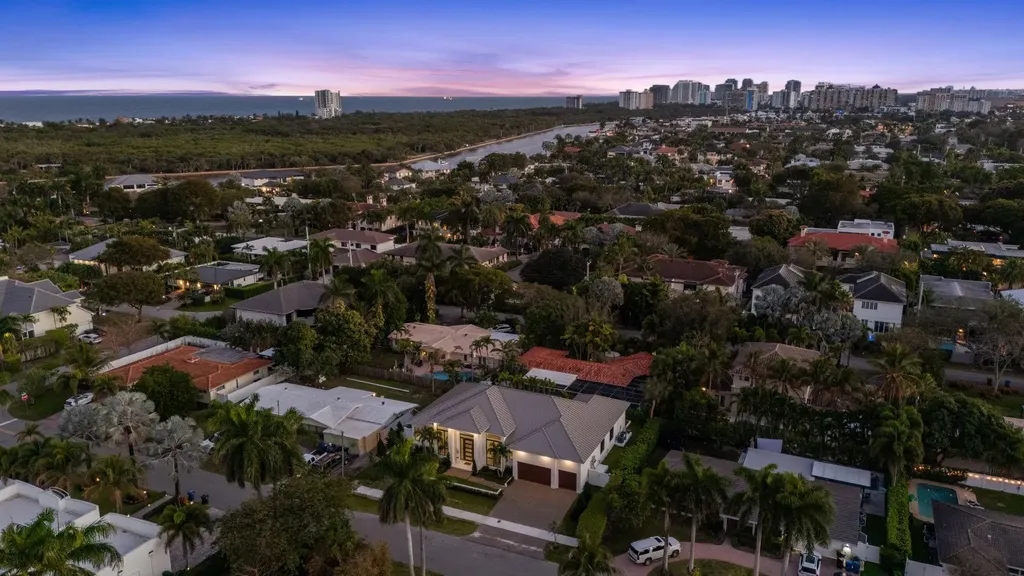 2724 NE 21st Court Fort Lauderdale FL 33305